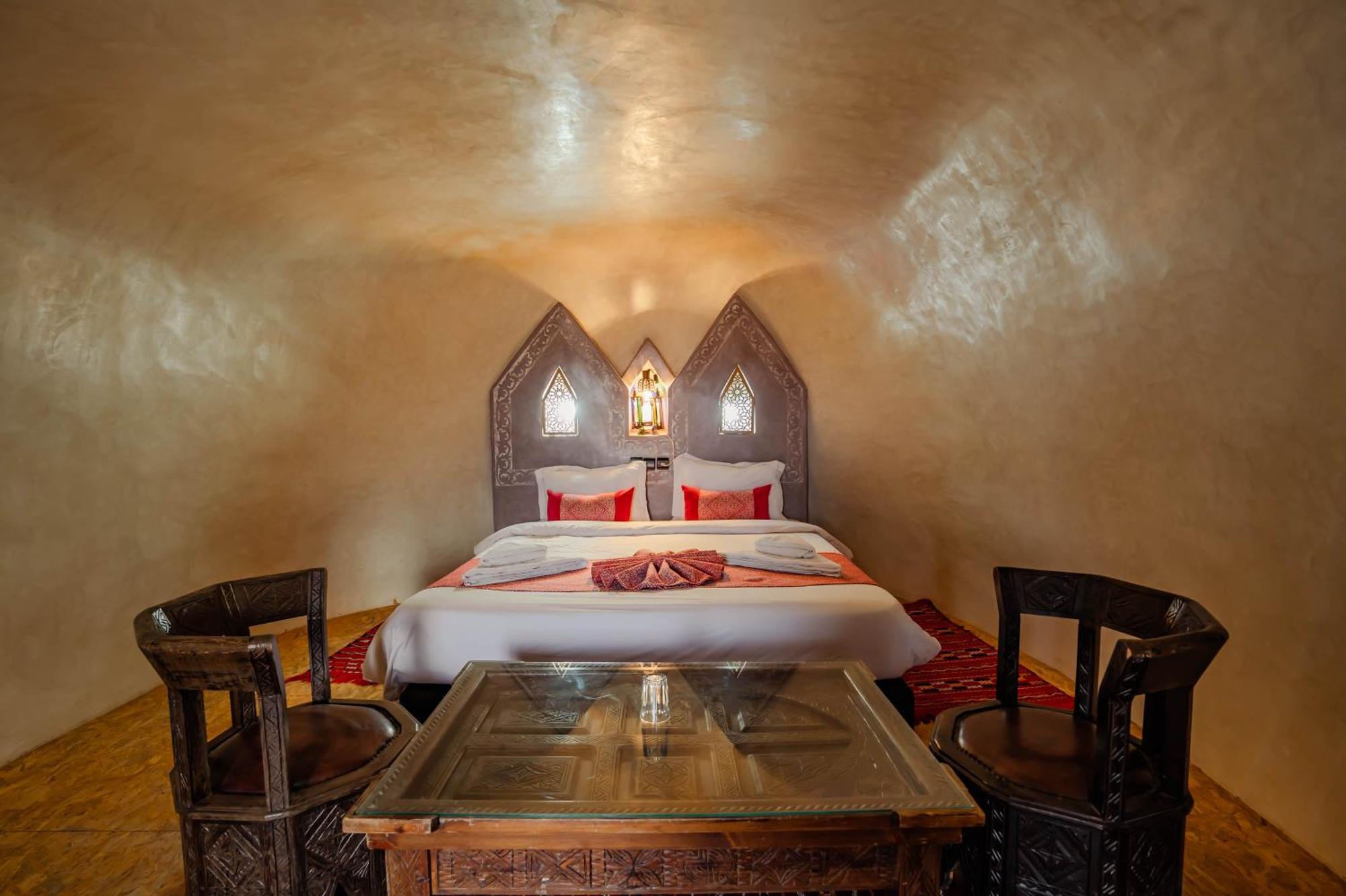 Bed and Breakfast Kasbah Tizzarouine Boumalne Esterno foto