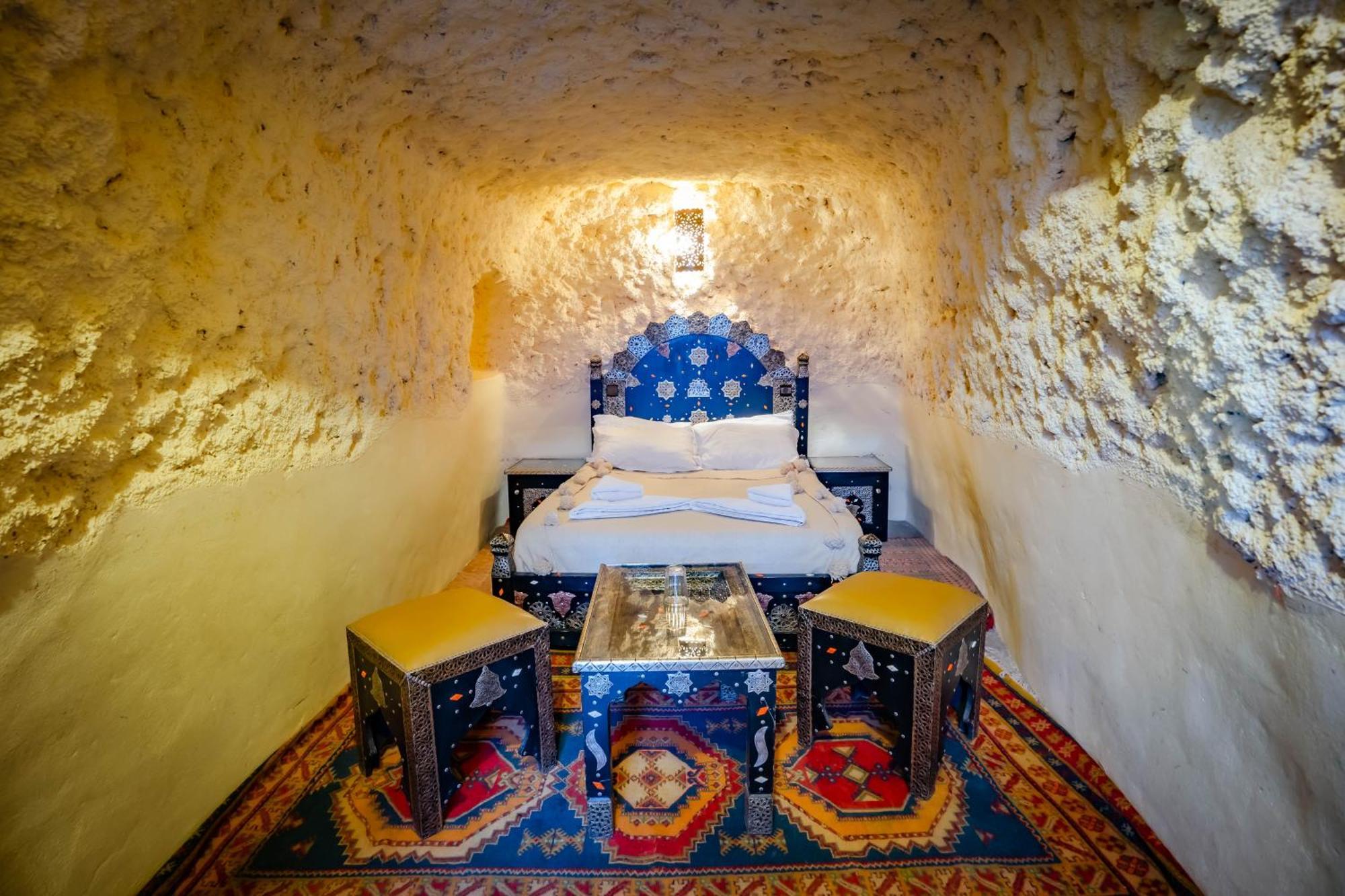 Bed and Breakfast Kasbah Tizzarouine Boumalne Esterno foto
