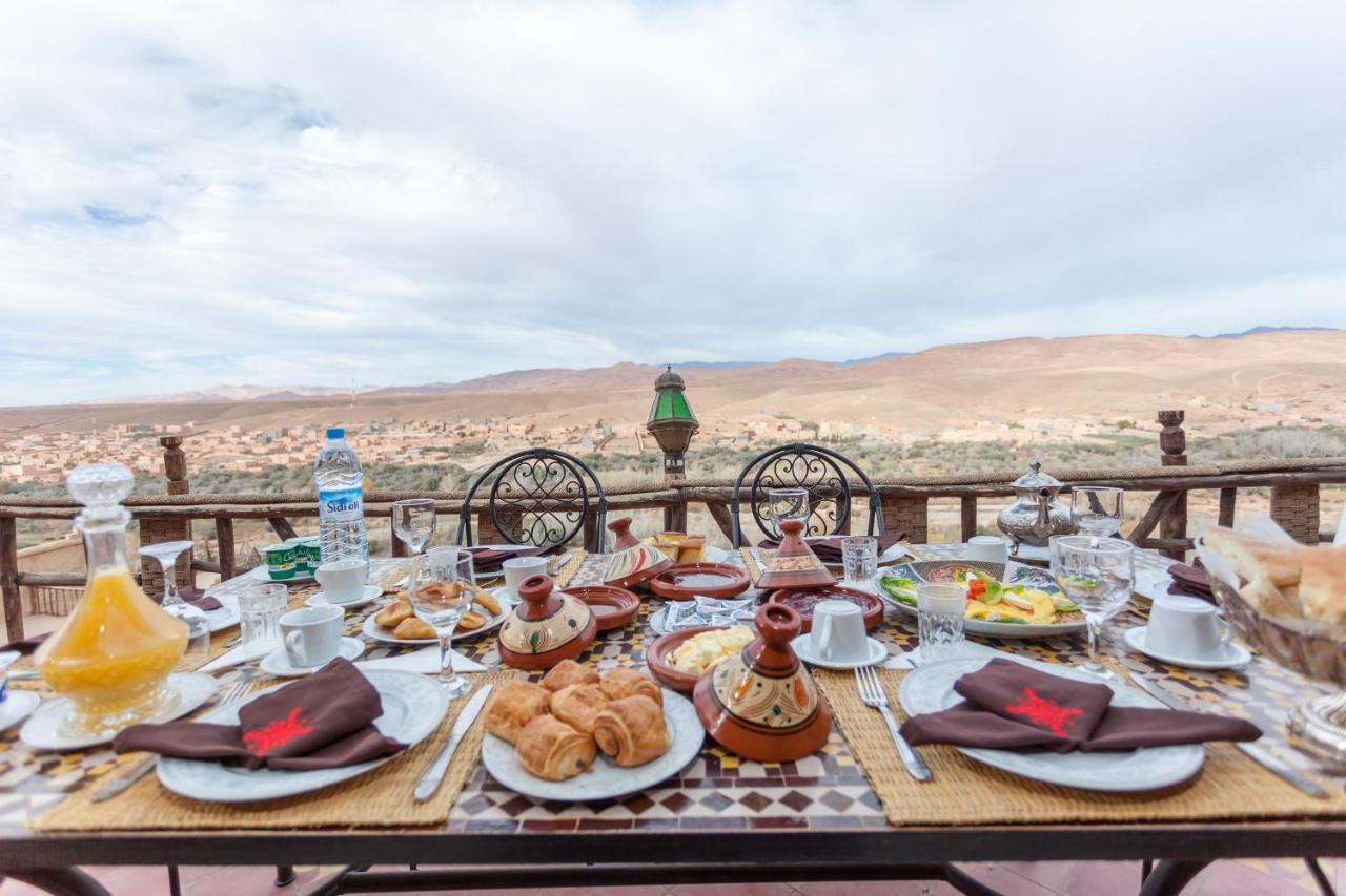 Bed and Breakfast Kasbah Tizzarouine Boumalne Esterno foto
