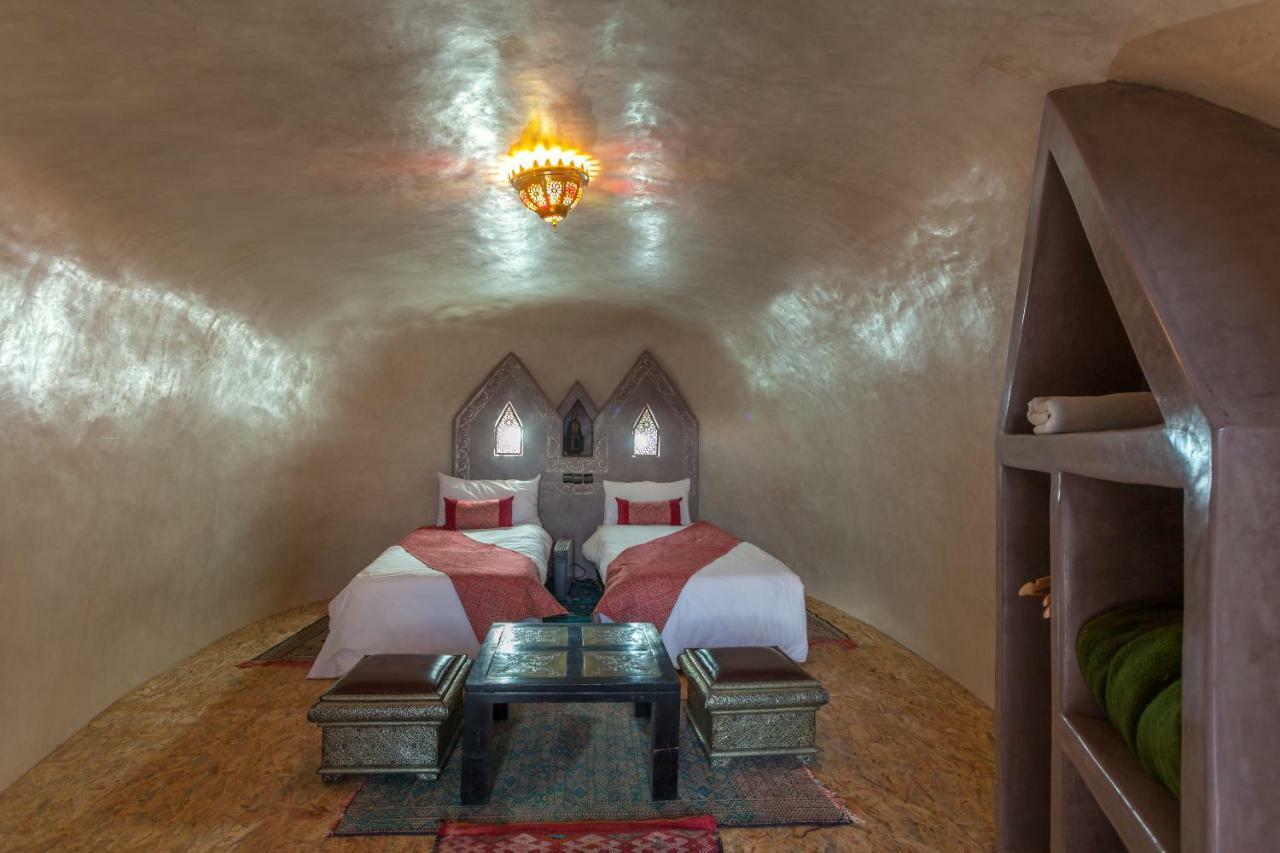 Bed and Breakfast Kasbah Tizzarouine Boumalne Esterno foto